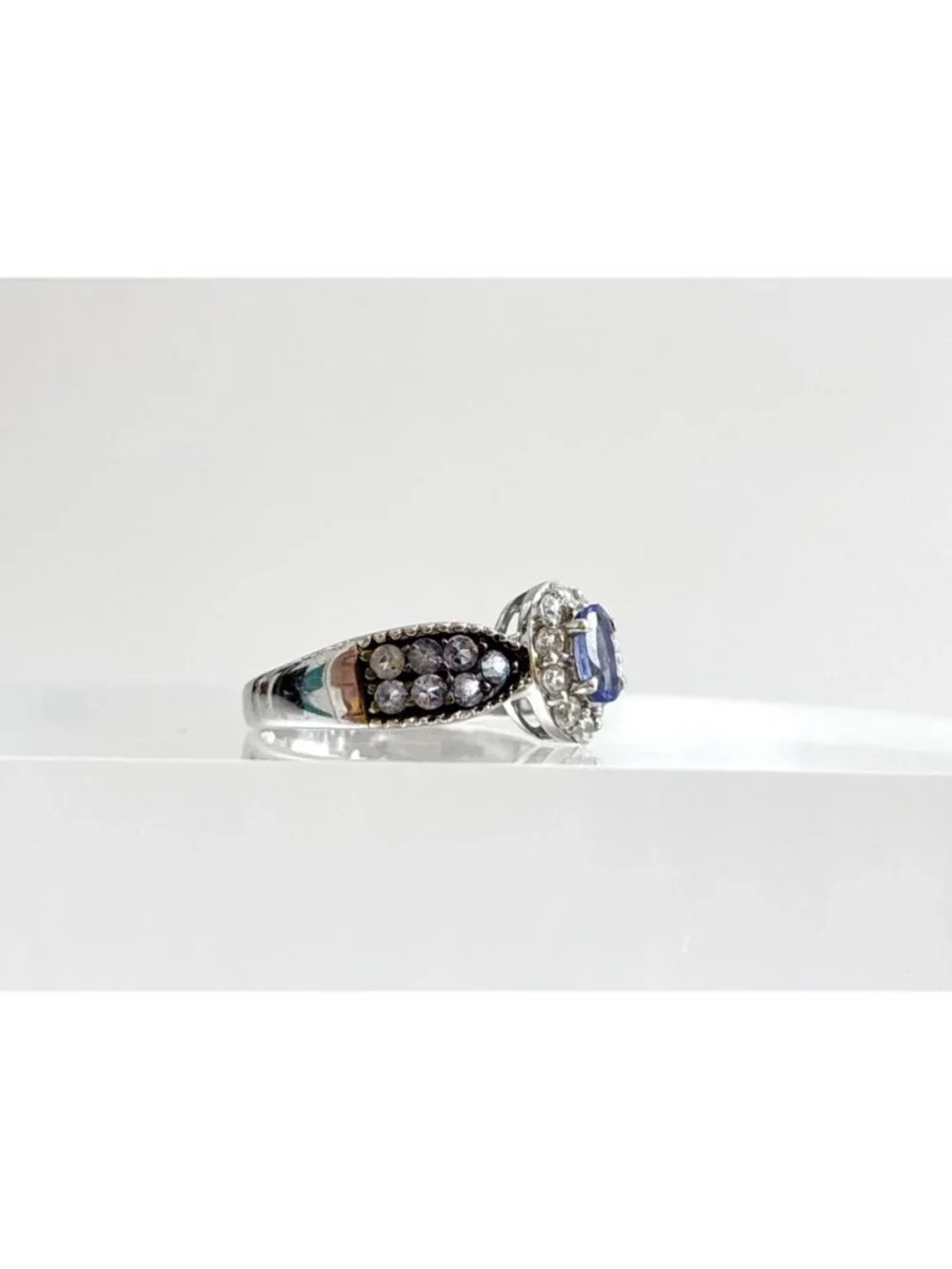 Tanzanite Gemstone Oval Cut Halo Style Sterling Silver 925 Vintage Ring - sz 8